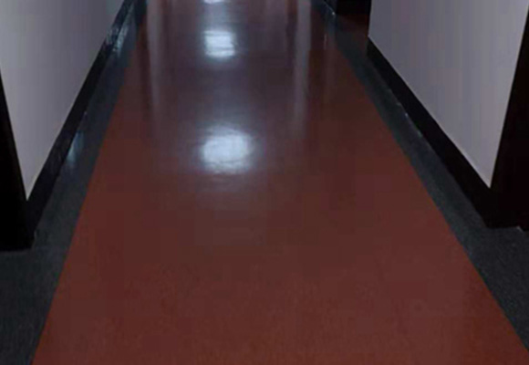 PVC地面打蠟
